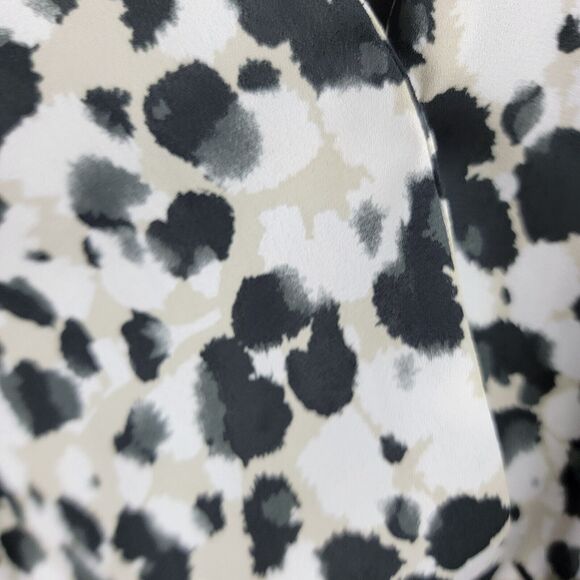 CAbi Blouse Womens Small Office Siren Ruched Sleeves Peplum V Neck Leopard Wrap - Picture 14 of 14